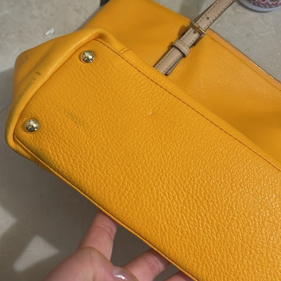 MICHAEL KORS - Yellow Leather Tote Bag - EUC - Picture 13 of 13